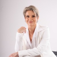 Aline Mazzolin Ferreira