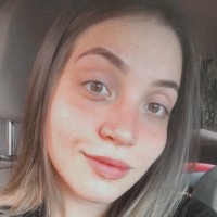 Andrea Cristina Pinheiro Machado