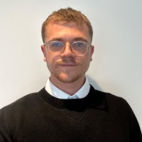 Tomas Baker