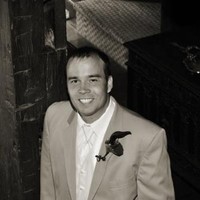 Derik Rhodes