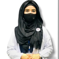 Dr. Esha Riaz (Pharmacist)