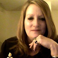 Suzanne Hilliard