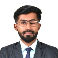 Shreyas puri