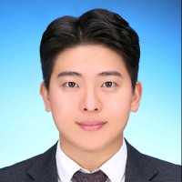 김우섭