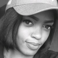 Zanele Halomu