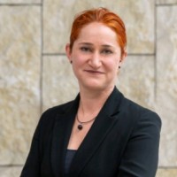 Simone Lang