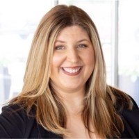 Annie Vecziedins