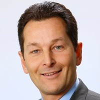 Bernhard HOLZER