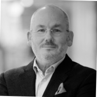 Luc Van Den Akker