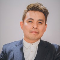 Leslie Tan