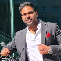 Aaron Varma