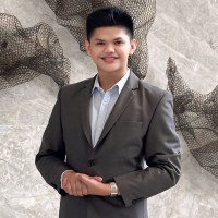Adrian Carpio