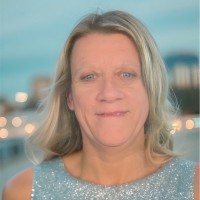 Geri Dunn
