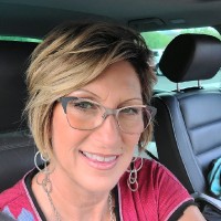 Holly Anderson
