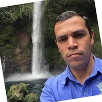 Alcides Flores Sánchez