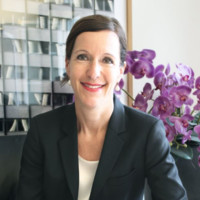 Sandra Borner