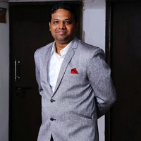 Dinesh V