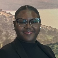 Aujanae Barnum