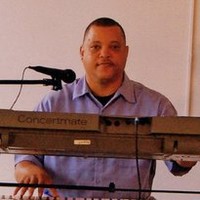 Dennis Jones Sr.