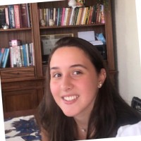Ana Paula F. Veloci