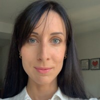 Laura Genet