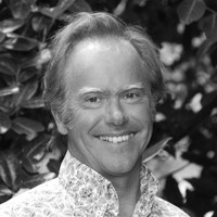 Simon Holborow