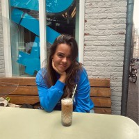 Roos Adan