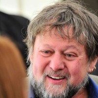 Ulrich Pakker