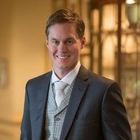 Steve Laugtug