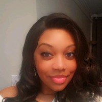 Dee White