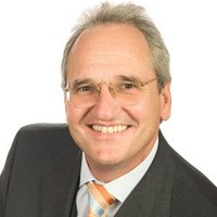 Reinhold Lauer