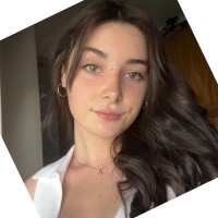 Iara Perez Mainike
