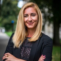 Sarah Dolny