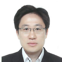 강준하