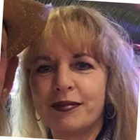 Kelly Arnold