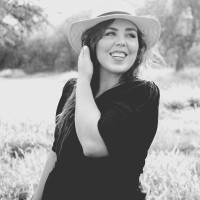 Lauraine Van Zyl