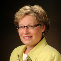 Shirley Lee