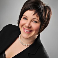 Stephanie Leclair
