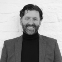 Simon Scott