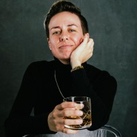 Amber Dobos