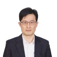 김성중