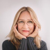 Kathleen (Kathi) Joy
