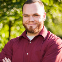 Dan Stephens