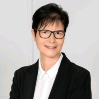 Ildiko Zoka