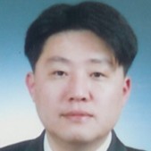 정우석