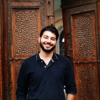 saeed Akhavan sigari