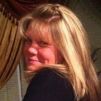 Lynda Knight