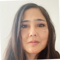 Naomi Tsuha