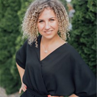Maryna B