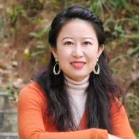 Molly Chen
